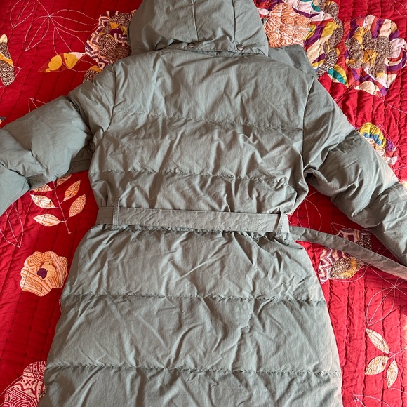 Green North Face Winter Coat size Small - Picture 3 of 4